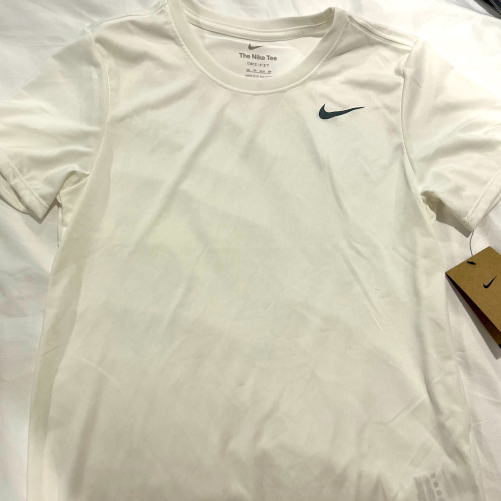 NWT Nike dry fit small ladies white sports tee